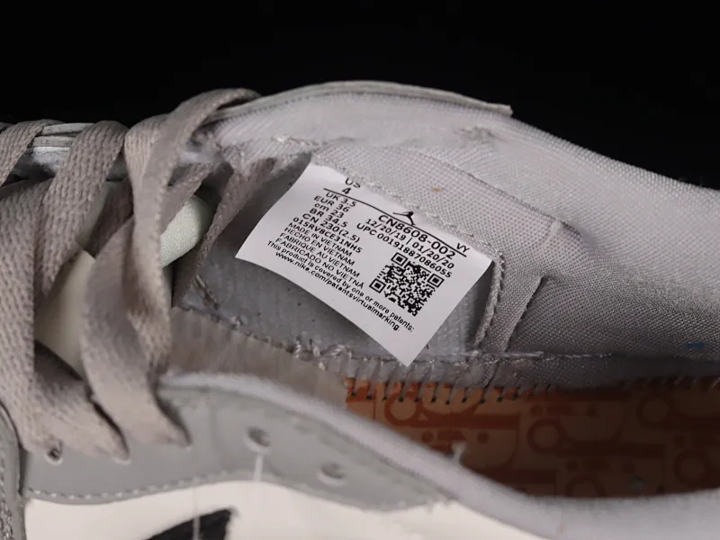 All categories Air Jordan Jordan series basketball shoes Air Jordan 1 Low Dior x Air Jordan 1 Low AJ1 Joe 1 Dior joint white gray low top CN8608-002